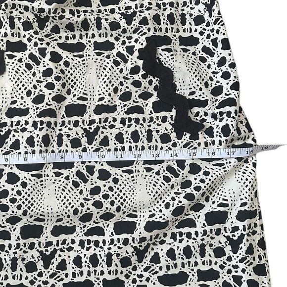 Vivienne Tam Abstract Cream and Black Sleeveless Retro Style Dress Size 4 - Picture 12 of 15